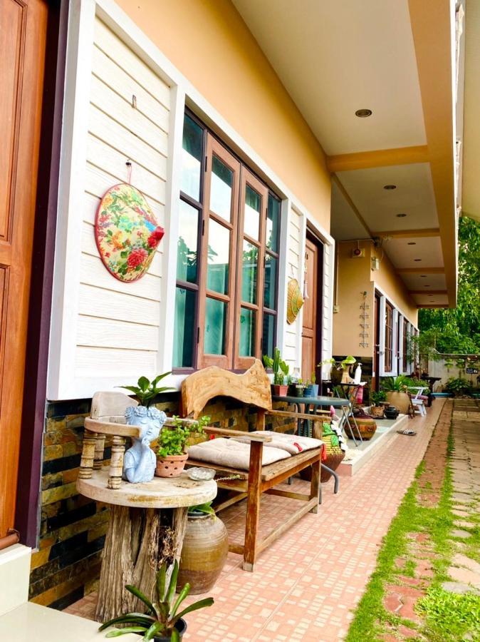 Thai Guesthouse Kanchanaburi Dış mekan fotoğraf