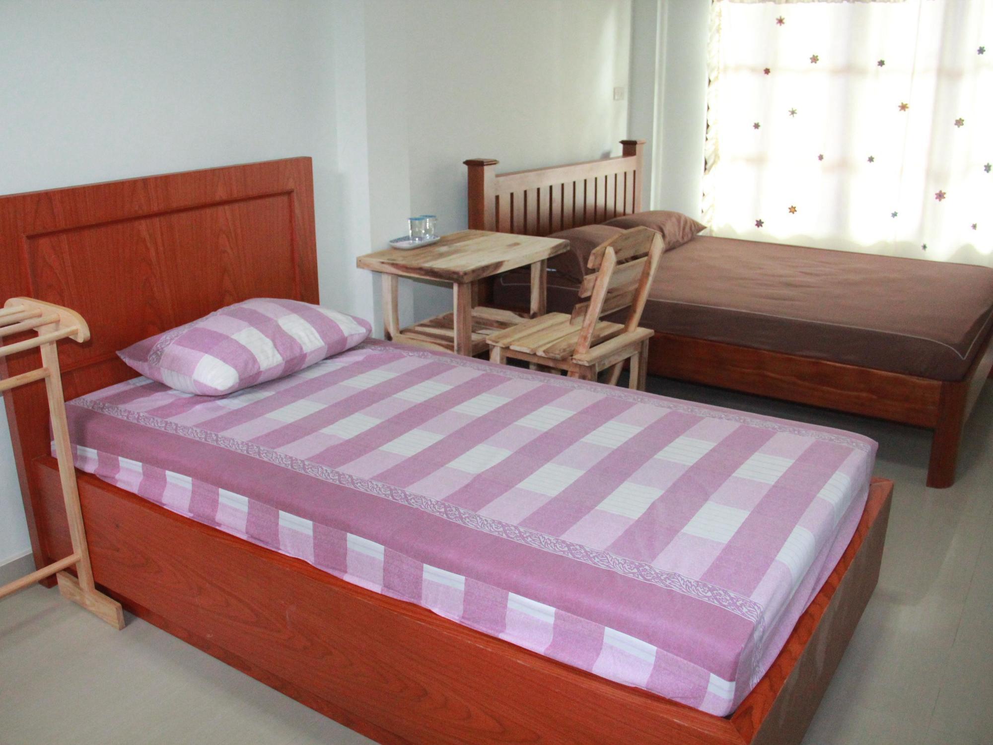 Thai Guesthouse Kanchanaburi Dış mekan fotoğraf